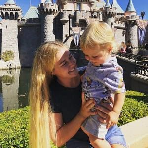 Meet your Posher, Caroline